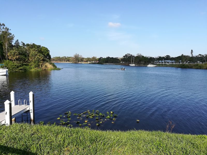 The Caloosahatchee River Runs Right Through Its Heart The Caloosahatchee River Runs Right Through Its Heart