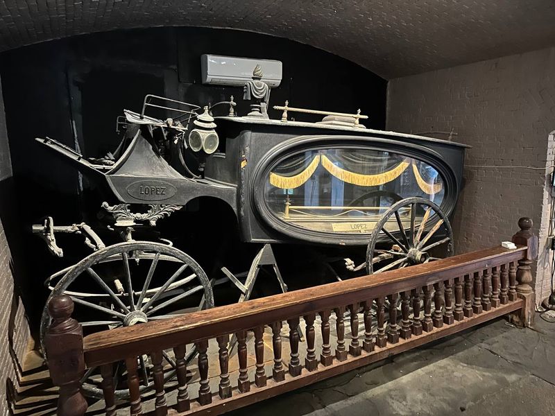 The Casket Carriage and the Sinister Reflection