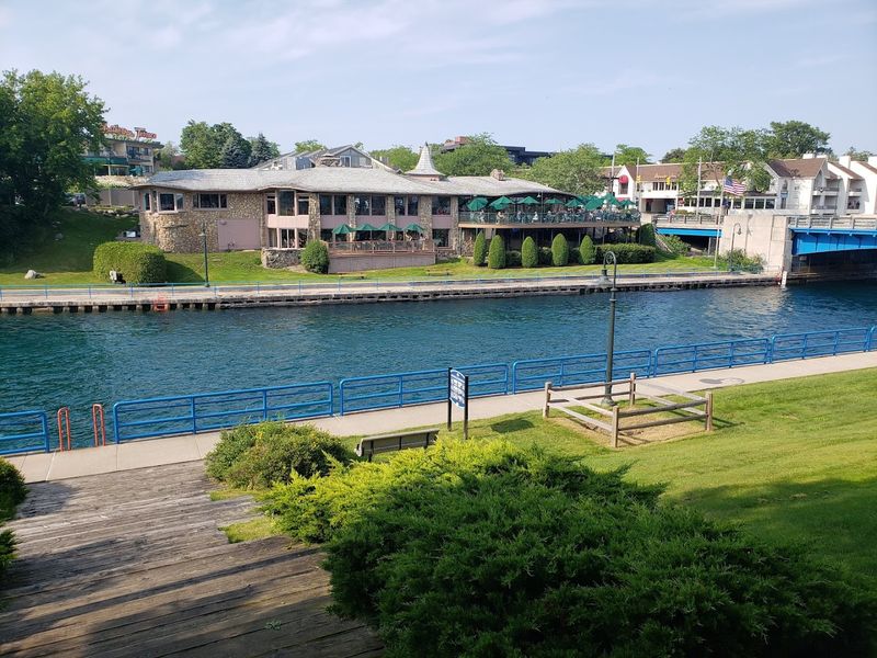 The Charlevoix Circle of Arts and Local Culture