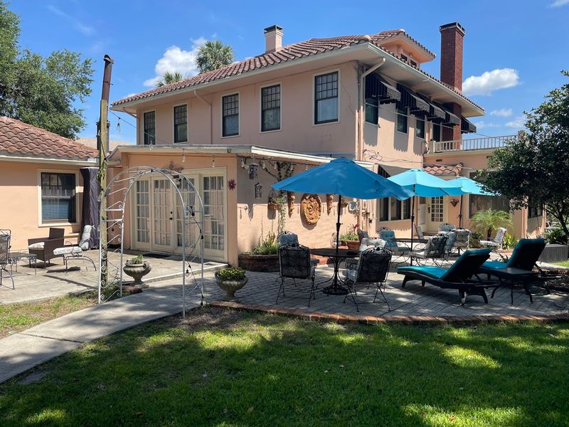 The Charming Bed and Breakfasts of Mount Dora