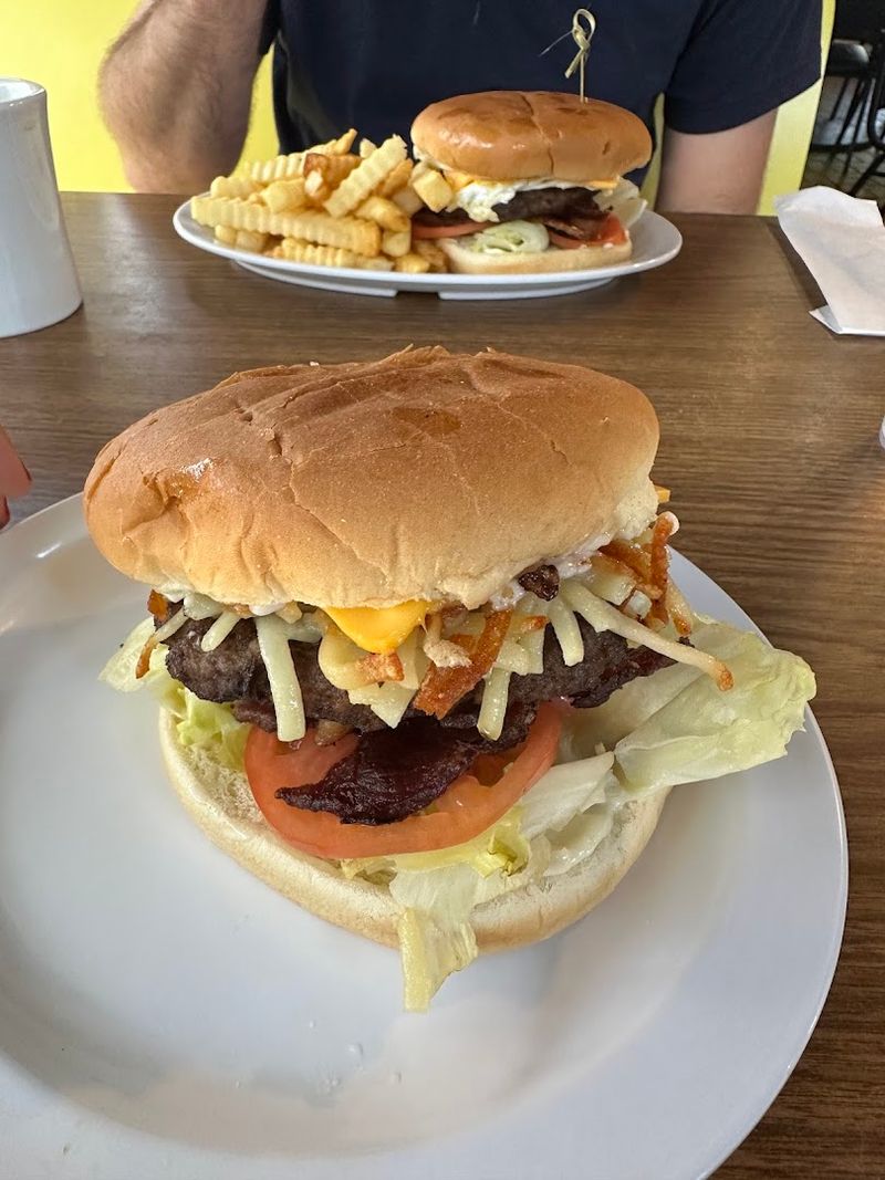 The Cheeseburger That Stops You in Your Tracks