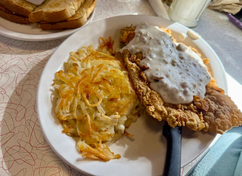 The Chicken Fried Steak That Earns Rave Reviews