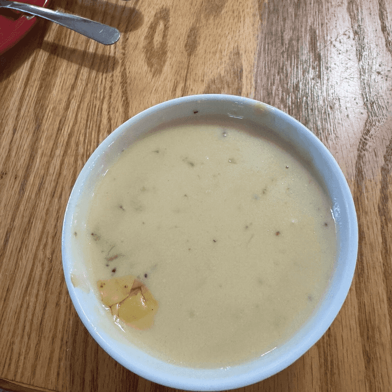 The Clam Chowder That Steals the Show