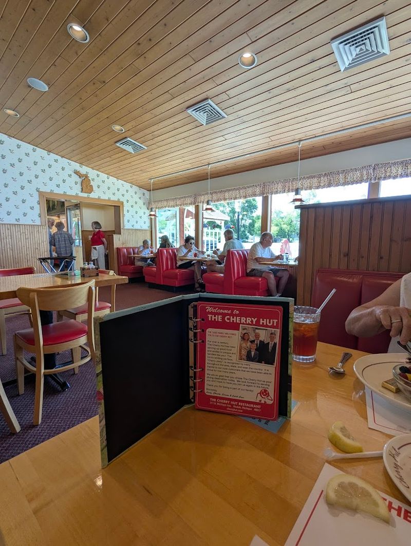 The Cozy, Retro Atmosphere Inside