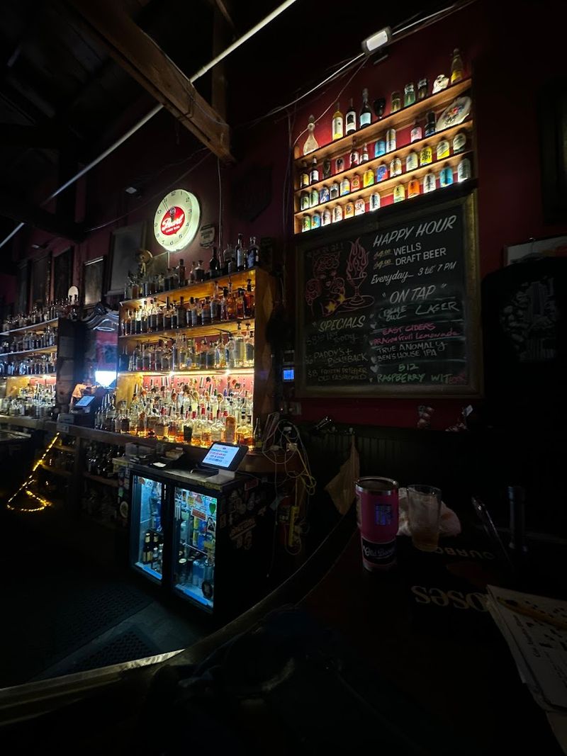The Dive Bar Energy That Feels Completely Authentic