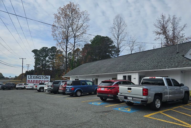The Drive-Up Service That Keeps You Coming Back