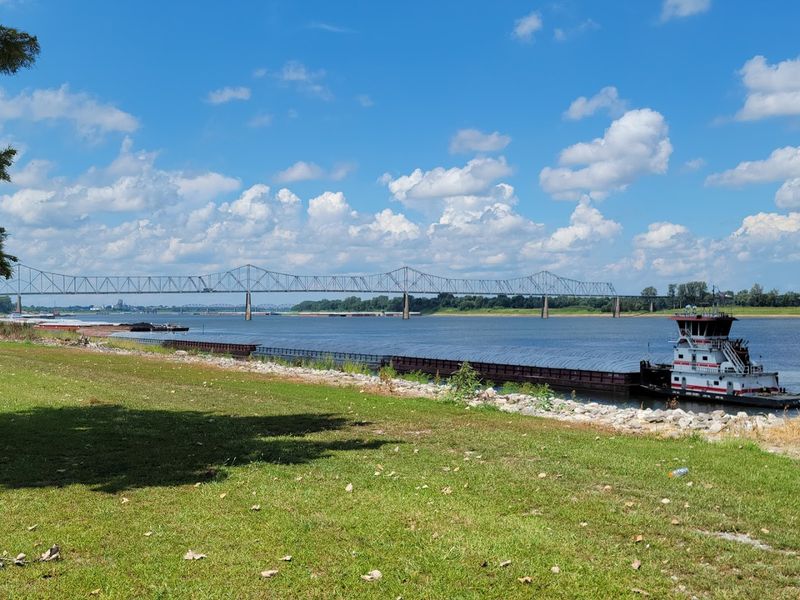 The Eerie Silence of a Once-Busy River Port