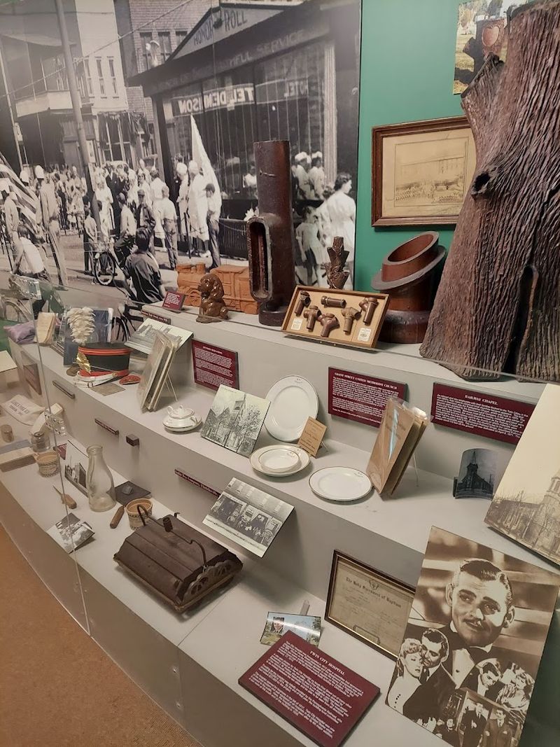 The Gift Shop: Take a Piece of History Home The Gift Shop: Take a Piece of History Home