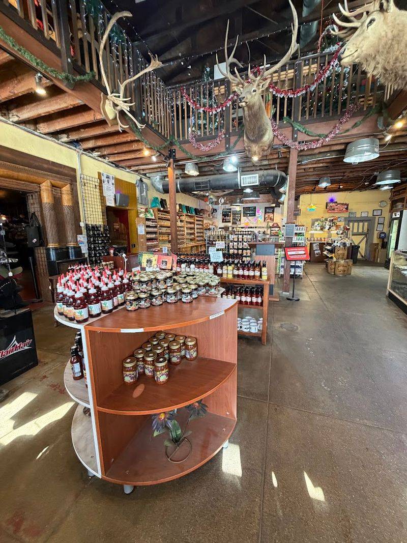 The Gift Shop and Pie Counter Worth Exploring