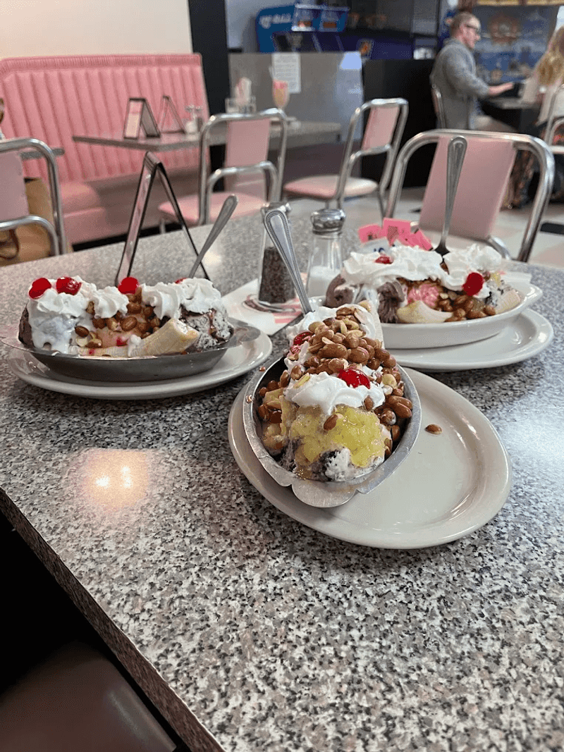 The Gosh-Awful-Gooey Banana Split Worth Every Calorie The Gosh-Awful-Gooey Banana Split Worth Every Calorie