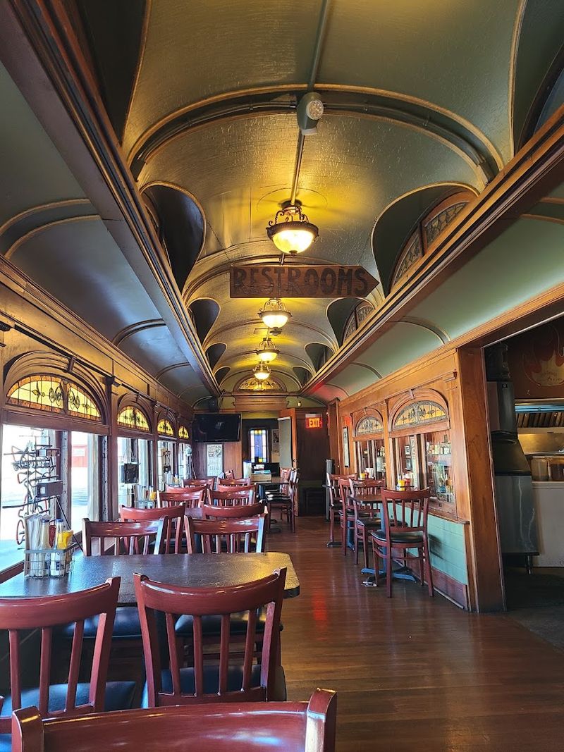 The Historic 1893 Train Dining Car