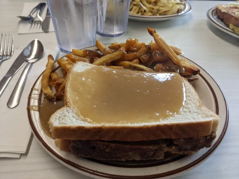 The Hot Turkey Sandwich That Feels Like Thanksgiving Every Time