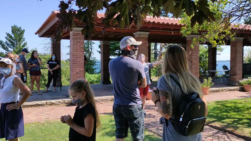 The Knowledgeable and Friendly Tour Guides