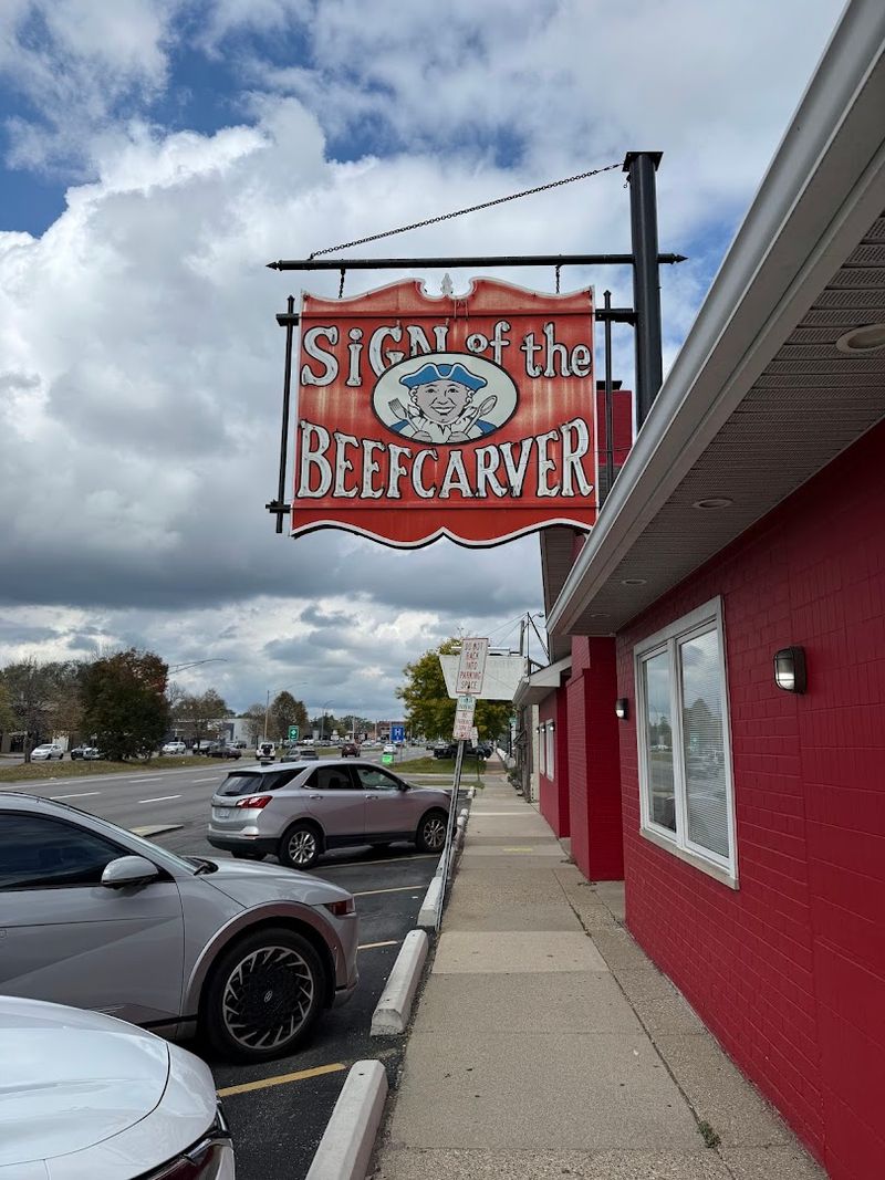 The Last Remaining Beefcarver Location in Metro Detroit