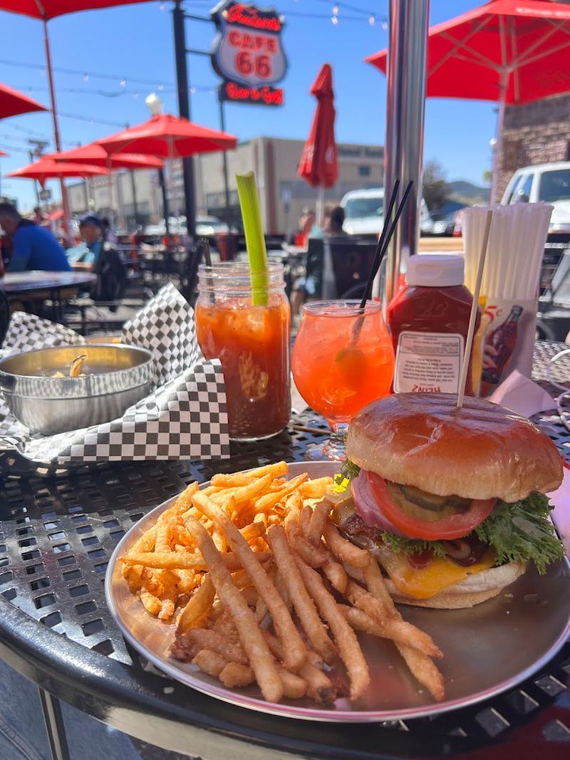 The Legendary Cheeseburger