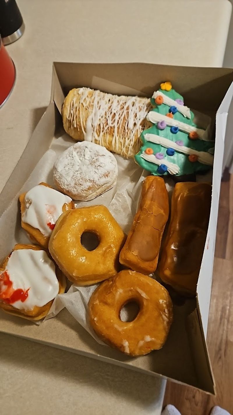 The Legendary Fresh Donuts