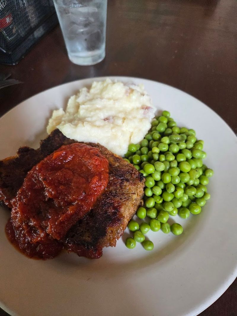 The Meatloaf That Earned Perfect Praise