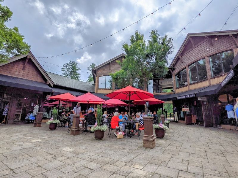 The Old Edwards Inn: Luxury With Old-World Soul