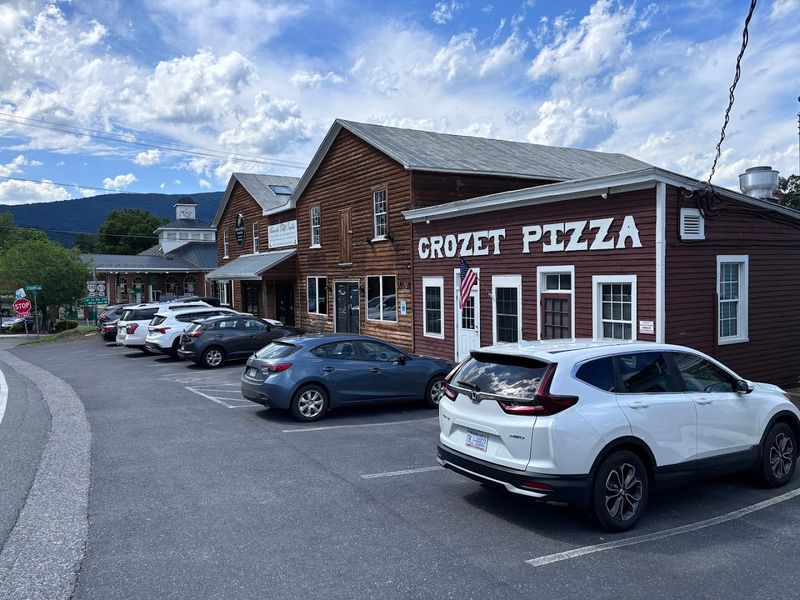 The Perfect Pit Stop Near a National Park and Beautiful Lake