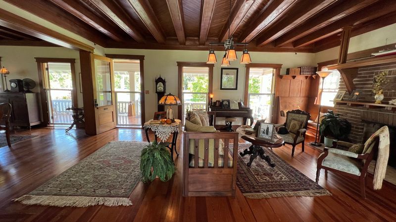 The Preserved Winter Homes of Edison and Ford