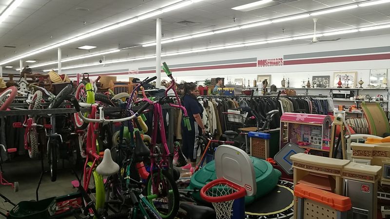 The Reseller Issue and Why It Matters to Regular Shoppers