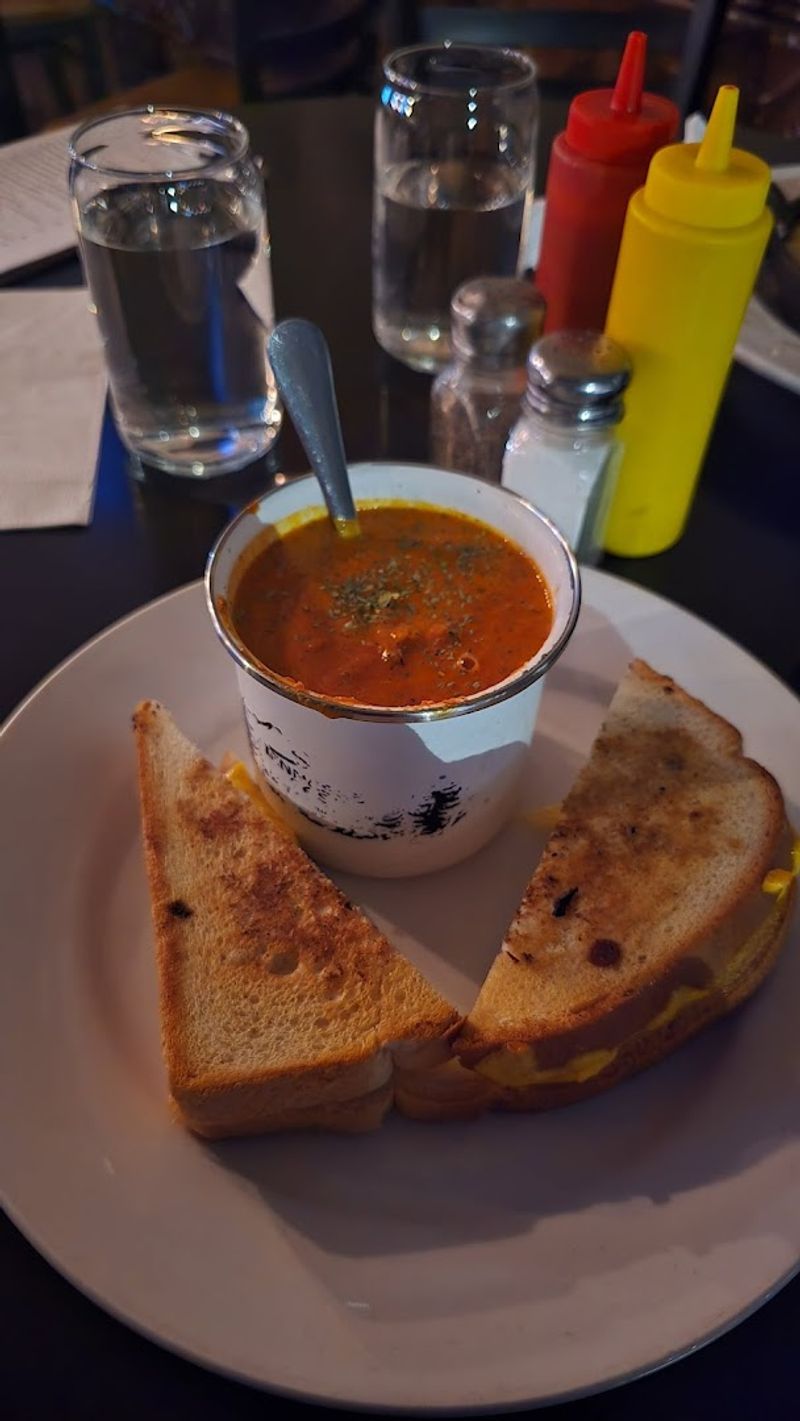 The Reuben Sandwich That Earns Repeat Visits