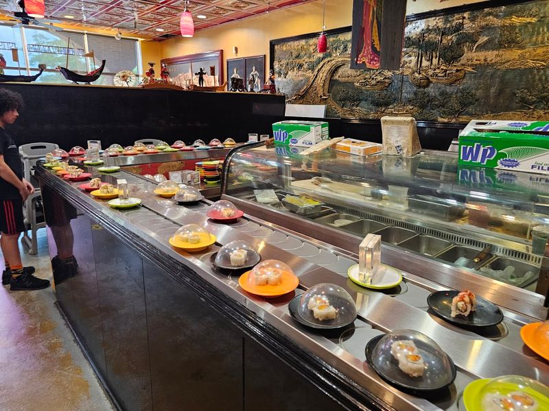 The Rotating Sushi Belt That Steals the Show The Rotating Sushi Belt That Steals the Show
