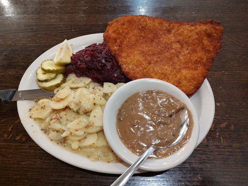 The Schnitzel That Keeps People Coming Back