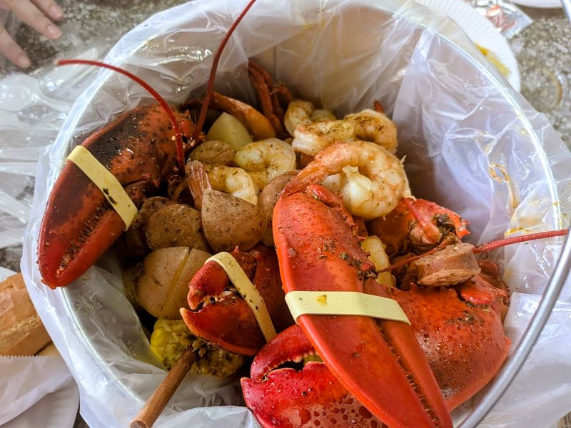 The Seafood Boil Tray That Wows Every Single Time The Seafood Boil Tray That Wows Every Single Time