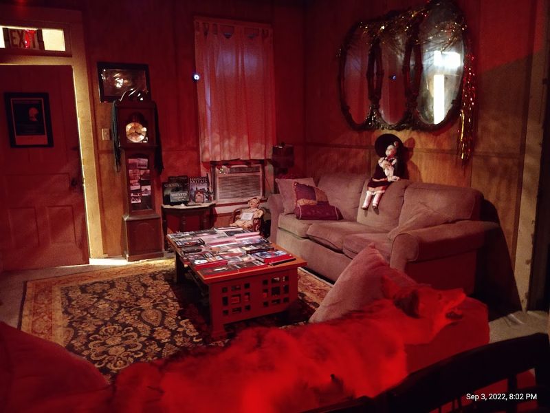 The Shadowman Room and the Growl Nobody Forgets The Shadowman Room and the Growl Nobody Forgets