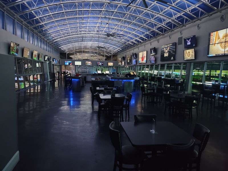 The SkyBar With a View of the Races