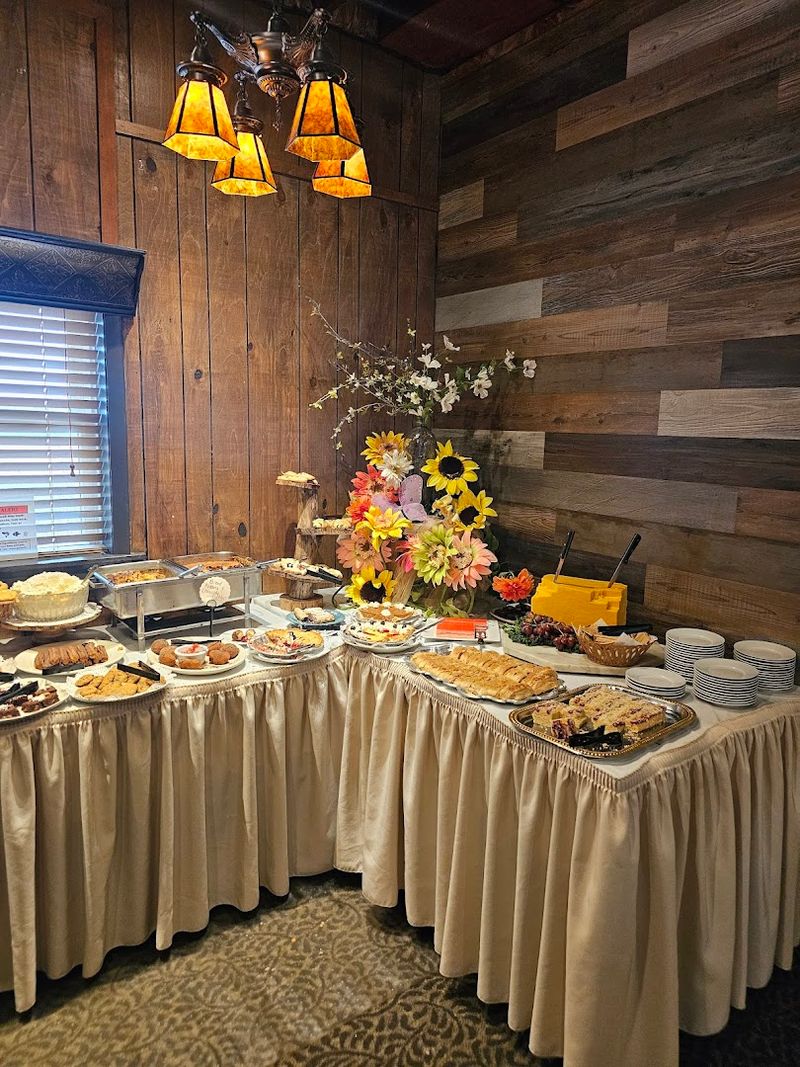 Themed Brunch Events That Draw Crowds
