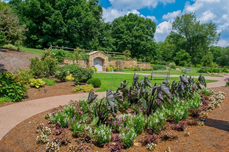 Themed Gardens That Will Stop You in Your Tracks Themed Gardens That Will Stop You in Your Tracks