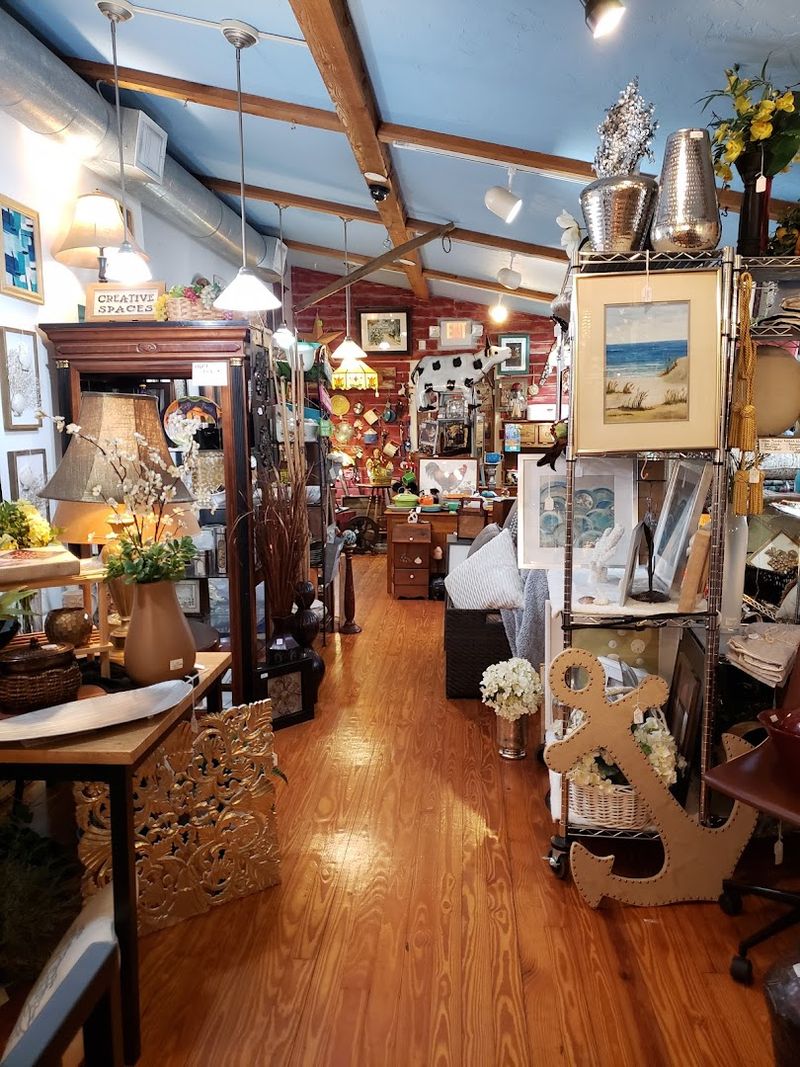 Themed Rooms That Tell a Story