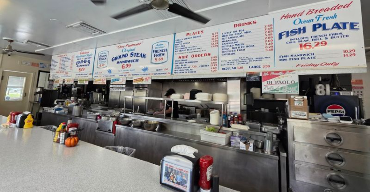 This charming 1920s lunch counter in New York is worth every mile of the trip