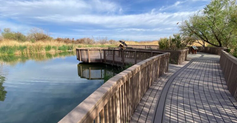 This easy 2.7-mile Nevada hike is so scenic, you’ll be thinking about it for days