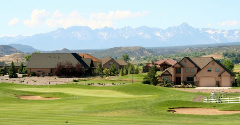 This gorgeous Colorado town is ideal for retiring on a budget without giving up comfort