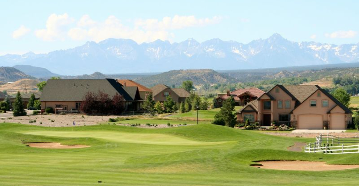 This gorgeous Colorado town is ideal for retiring on a budget without giving up comfort