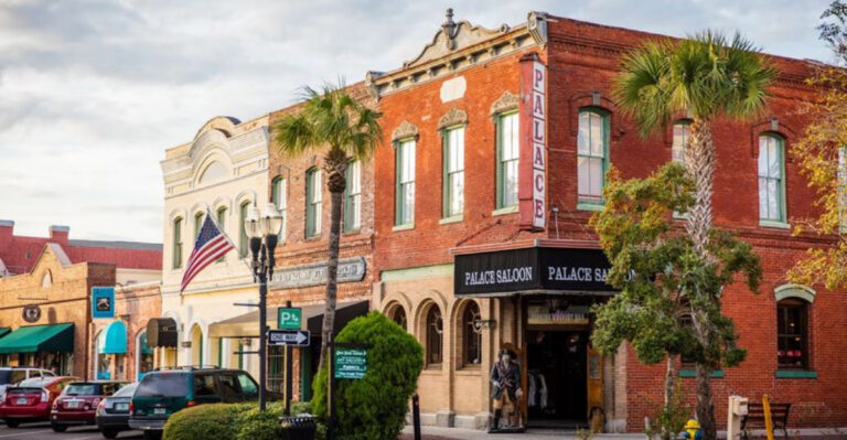 This gorgeous historic town in Florida feels like it’s straight out of a Hallmark movie