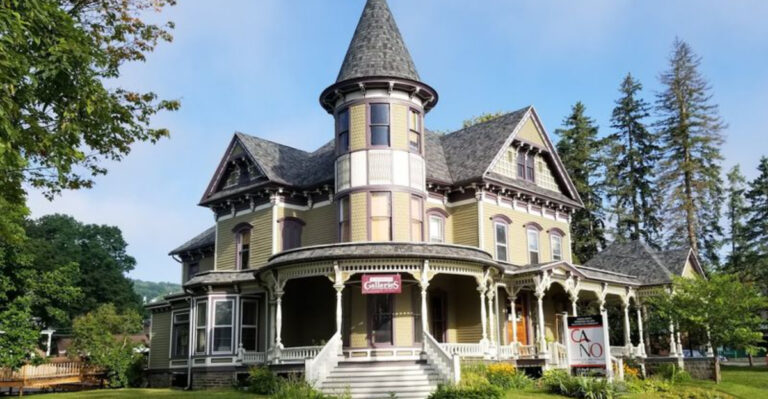 This gorgeous town in New York is so affordable, living on social security alone actually feels possible