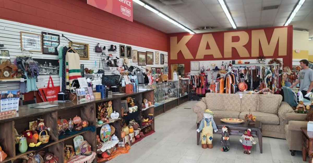 This massive Tennessee thrift store is so huge treasure hunters spend all day exploring it