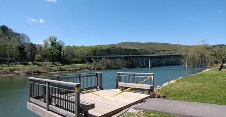 This postcard-worthy Tennessee day trip costs under $55 and feels totally worth it