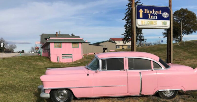 This retro Virginia diner draws people in from all over the state