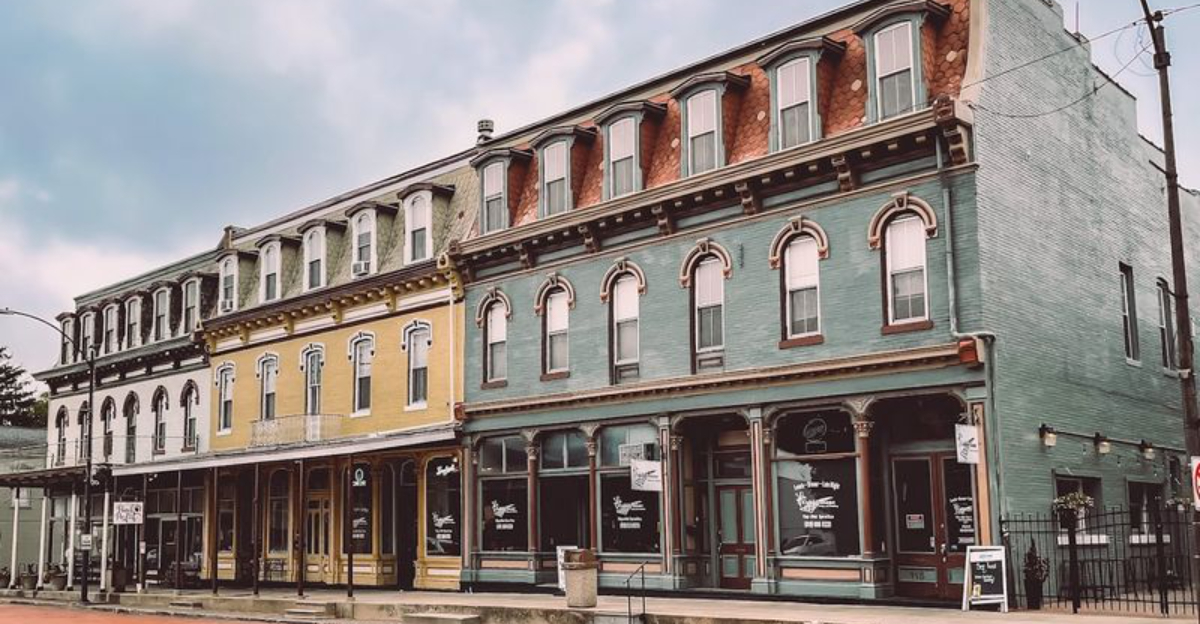This secluded small town in Illinois feels peaceful magical and completely hidden away