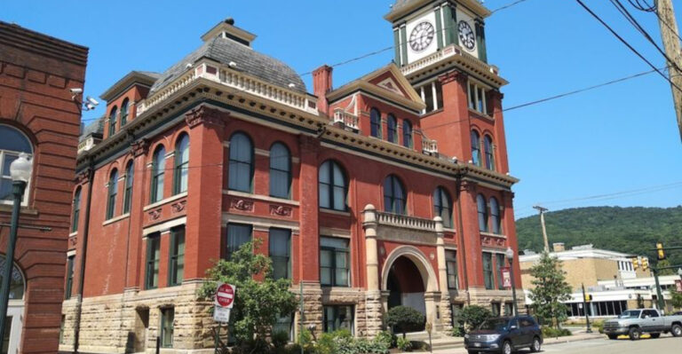 This storybook mountain town in Pennsylvania looks like the perfect setting for a Hallmark movie