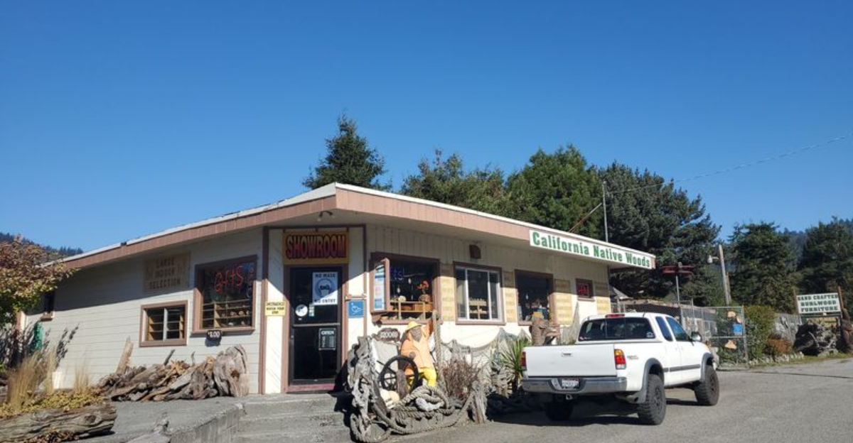 This tiny California town hides one of the West Coasts most breathtaking natural wonders