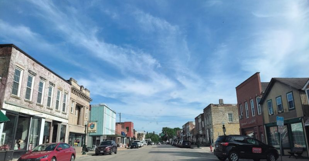 This tiny Illinois town is charming enough to make every second of your weekend worthwhile