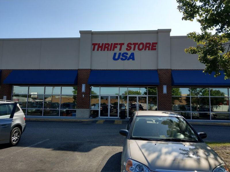 Thrift Store USA - Norfolk, Virginia