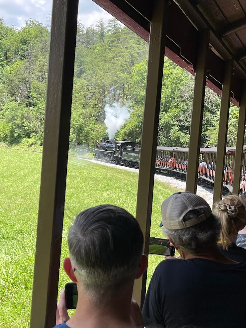 Tips for Getting the Best Seat on the Train