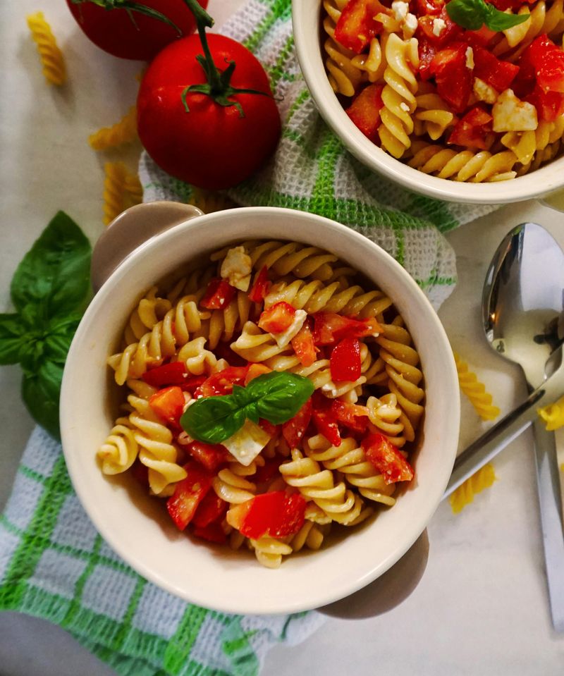 Tomato basil pasta